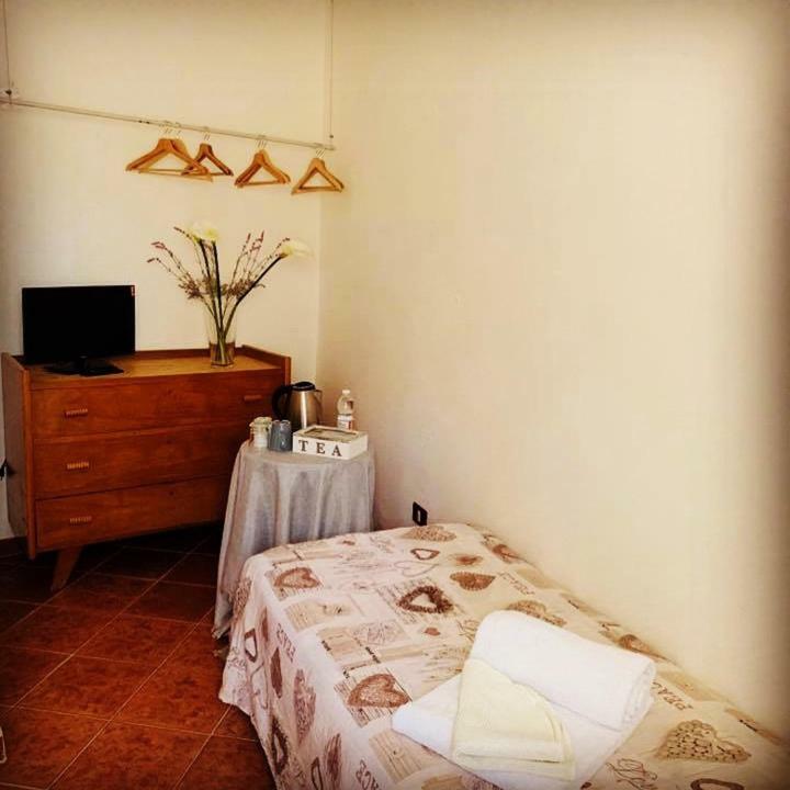 Borgo Relax Bed & Breakfast Pavullo nel Frignano Bagian luar foto